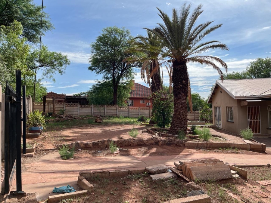 3 Bedroom Property for Sale in Postmasburg Northern Cape